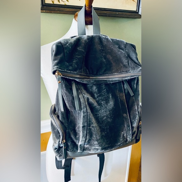 Handbags - NWOT Clements Ribeiro Grey Velvet Backpack